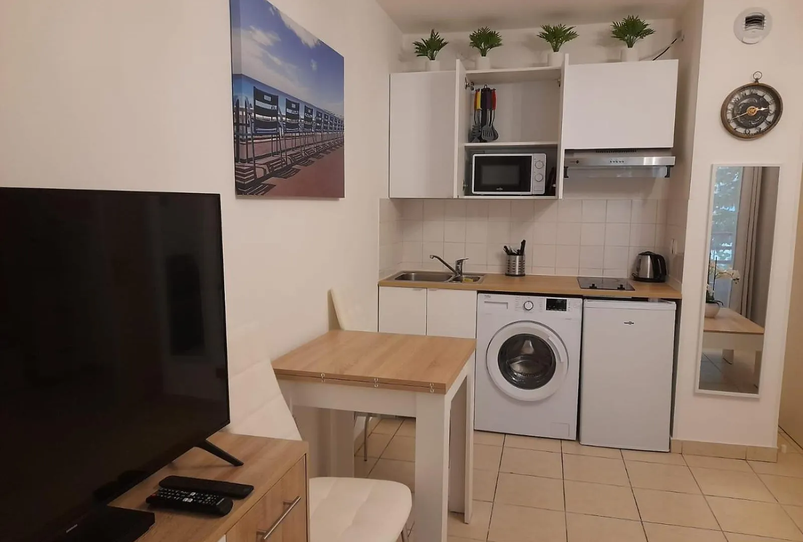 Sunny Studio With Terrace Nice Apartment
